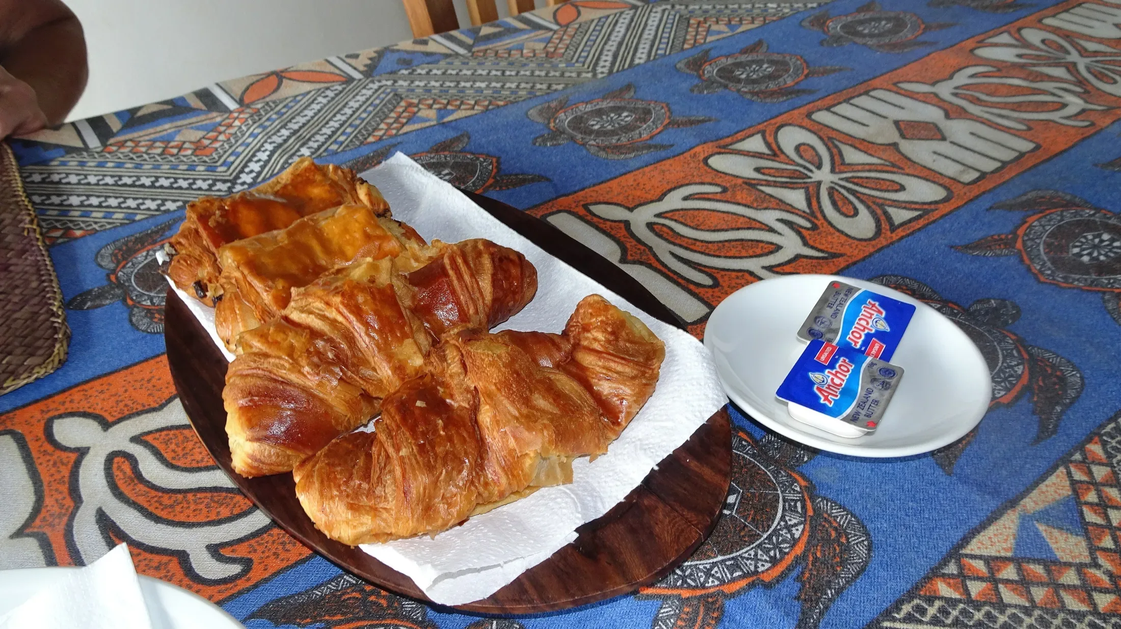 Breakfast at Lomipeau Hotel