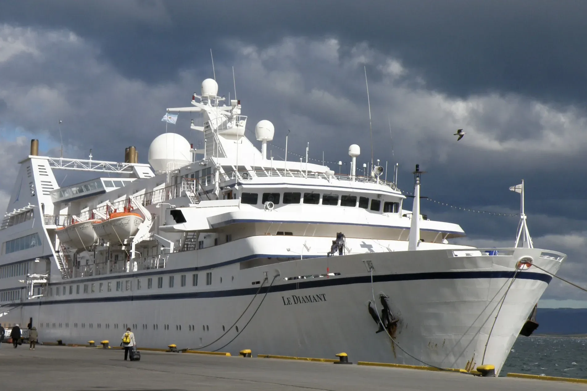 Le Diamant Ship at Ushuaia