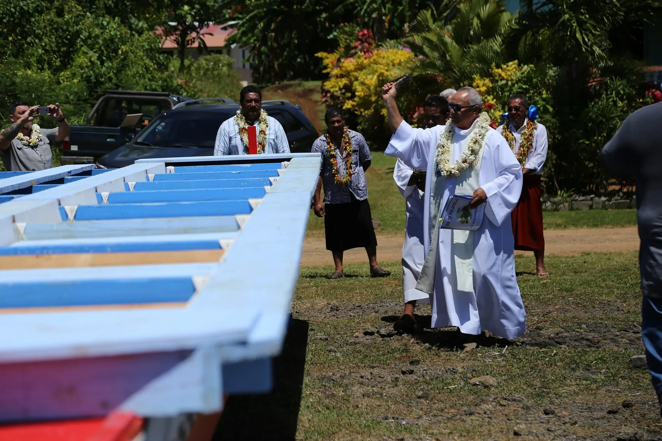Blessing of a New Canoe, Wallis